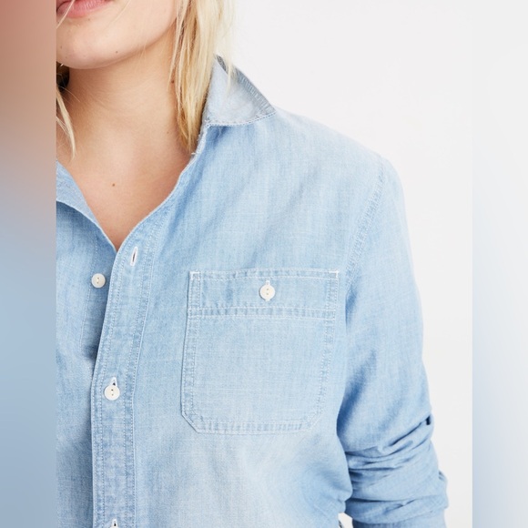 Madewell Chambray Classic Ex-Boyfriend Shirt in Evie Wash - Size XL - Picture 4 of 8